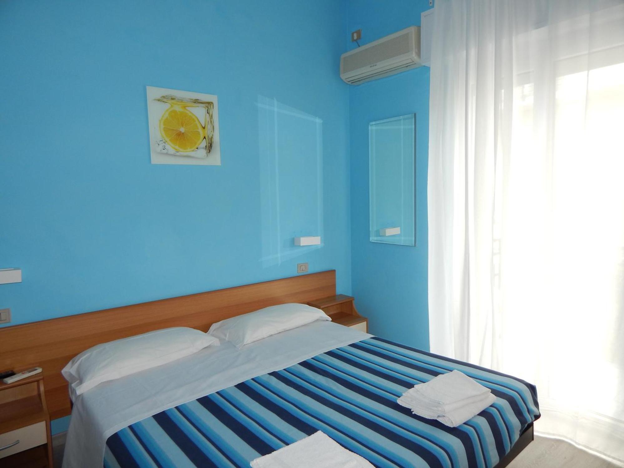 Hotel Vera ริชชิโอเน ภายนอก รูปภาพ
